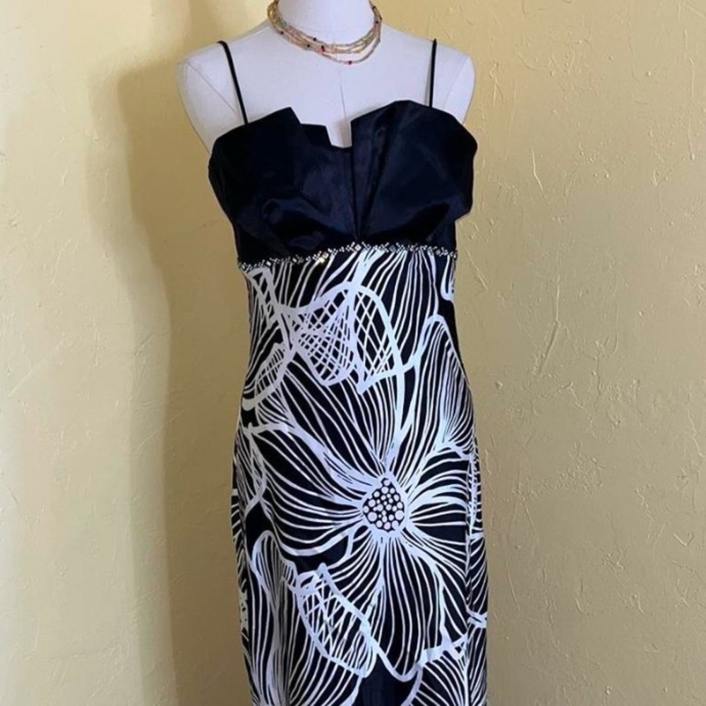 B Darling Spaghetti Strap Evening Dress, Formal Wedding Guest Prom,EUC,Size 4 - Picture 7 of 11